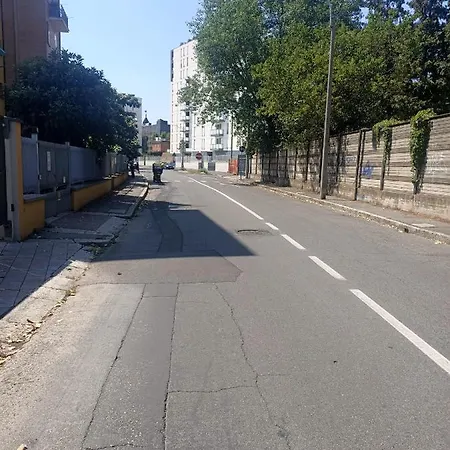 Lägenhet House Bologna