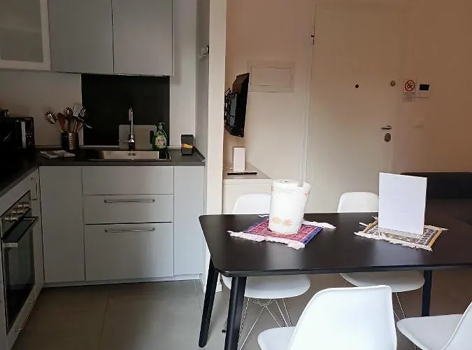 Apartament House Bolonia